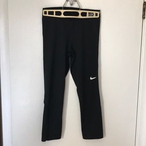 dri-fit nike pro capris